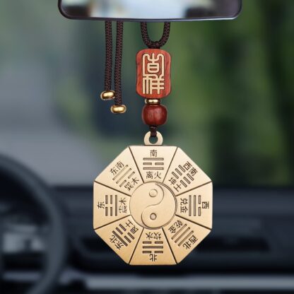Sandalwood TaiChi Eight Hexagrams Amulet - Image 2