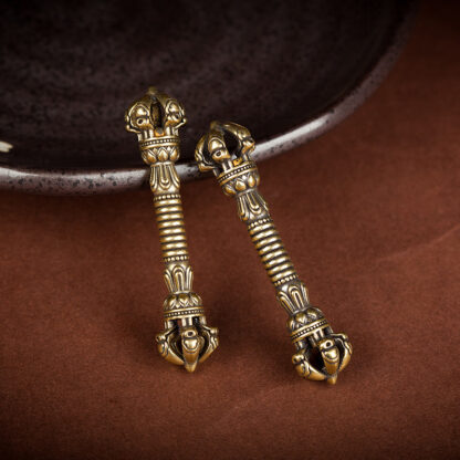 Tantric Brass Vajra for Spiritual Practice - Image 2