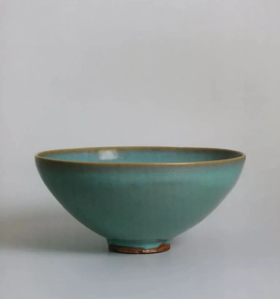 Sky blue glaze bowl