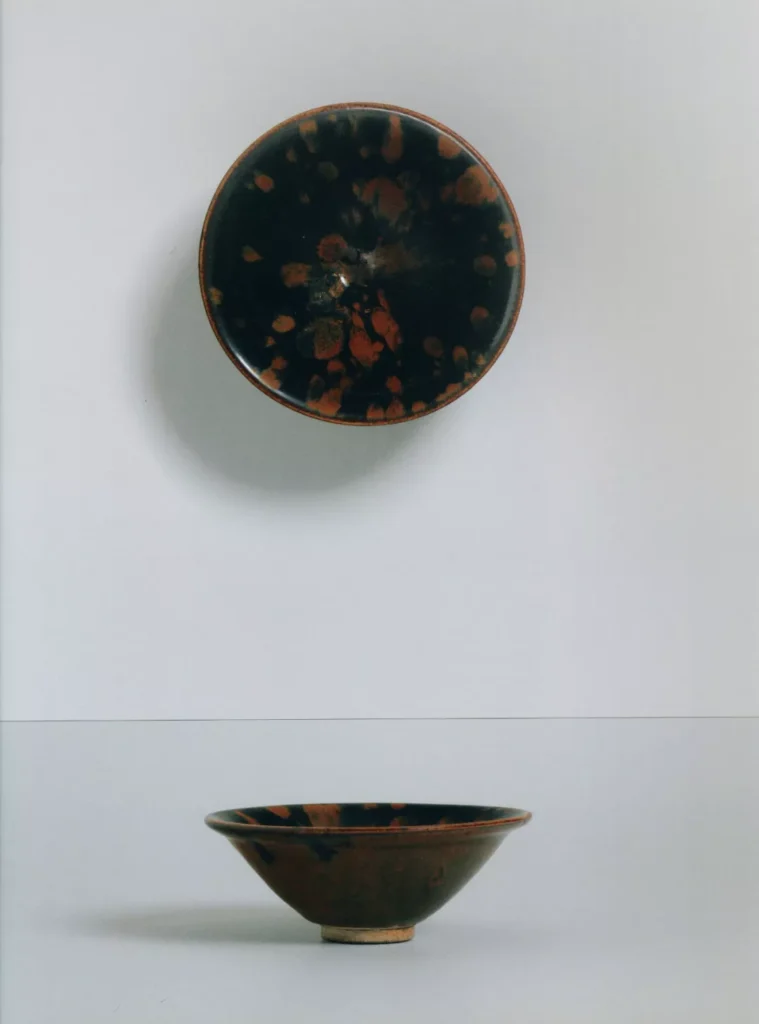 Black glaze bowl with partridge pattern
